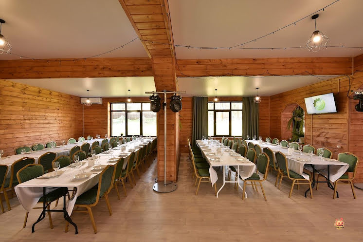 Основной зал  в «Goldy Land» фотография №14