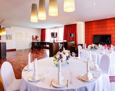  ресторан MEAT&MORE