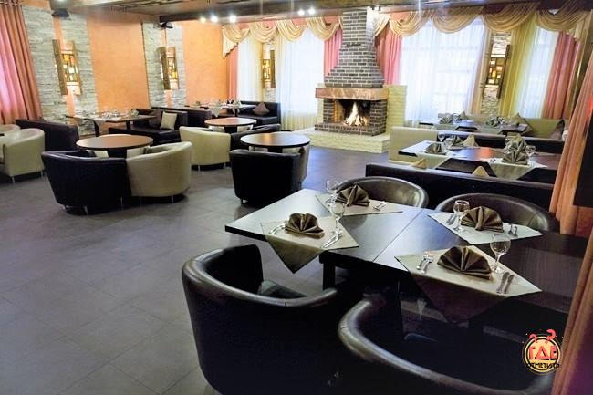 Каминный зал в «Пироговский дворик» фотография №3