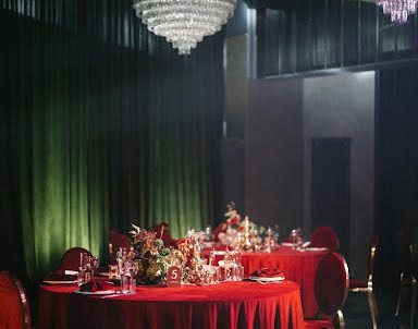  ресторан La Riva Hall