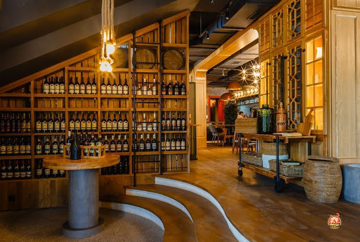 Зал на 1 этаже в «Дом Нино» фотография №8