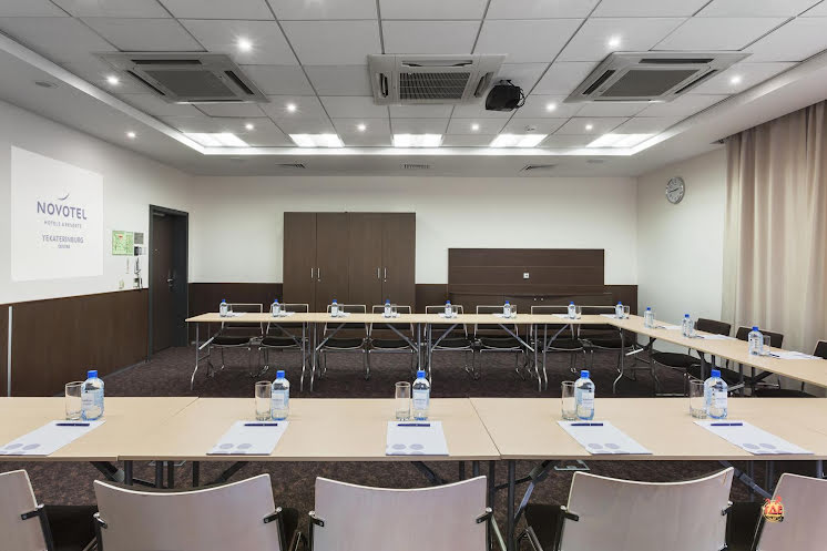 Зал «Бирюза» в «Novotel Yekaterinburg Centre» фотография №17