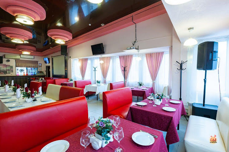 Основной зал  в «Lubeer» фотография №13