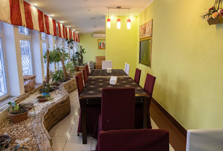 Малый зал  в Малый зал 