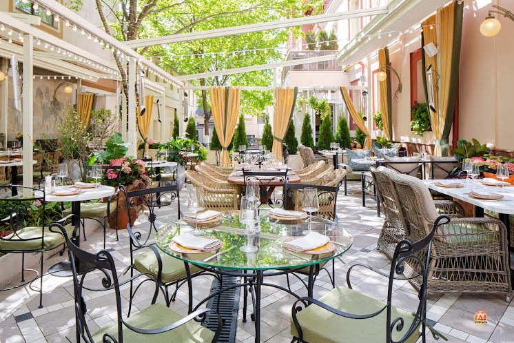 Летняя терраса в «Ткемали» фотография №6