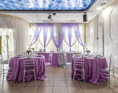  ресторан В двух шагах на Королева