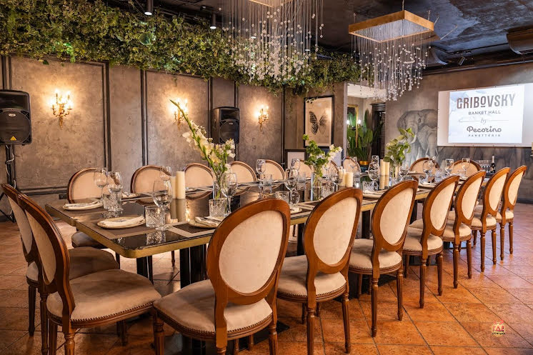 Основной зал  в «Грибовский» фотография №6