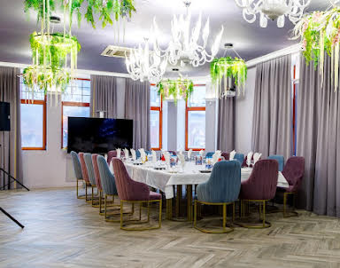 Свадьба в Подворье замка