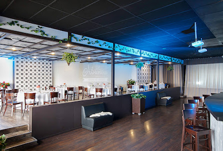 Основной зал  в Основной зал 