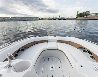  ресторан YES BOAT