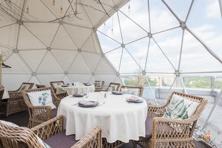 Иглу белая в «Сытый лось на Кунцево» фотография №4