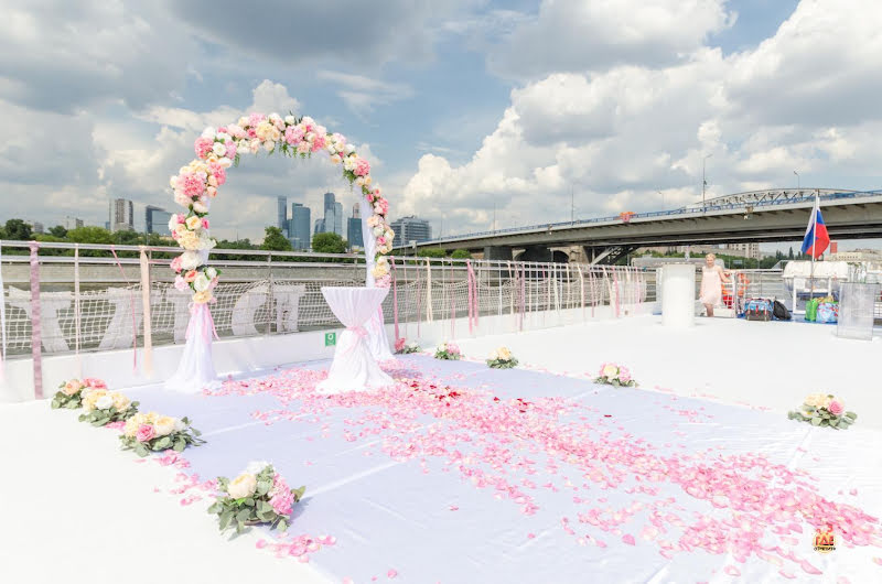 Ривер Лаундж-2 фотография №1