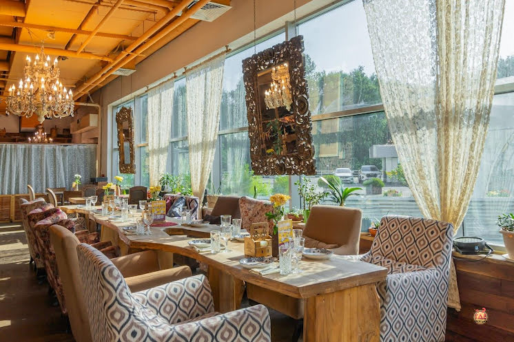 Основной зал в «Гуси-Лебеди» фотография №4