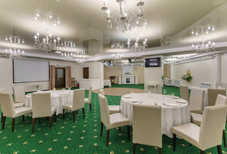 Малый зал в Малый зал