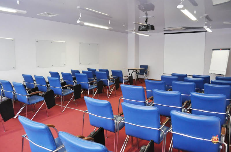 Бенефит Плаза фотография №14