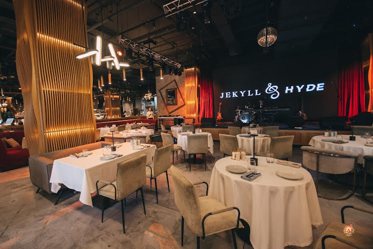 Основной зал в «Джекилл» фотография №11