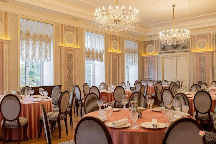 Основной зал  в «Петръ» фотография №17