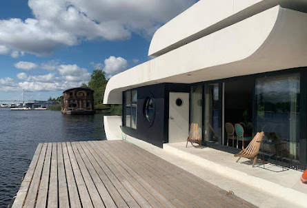 Основной зал в Основной зал