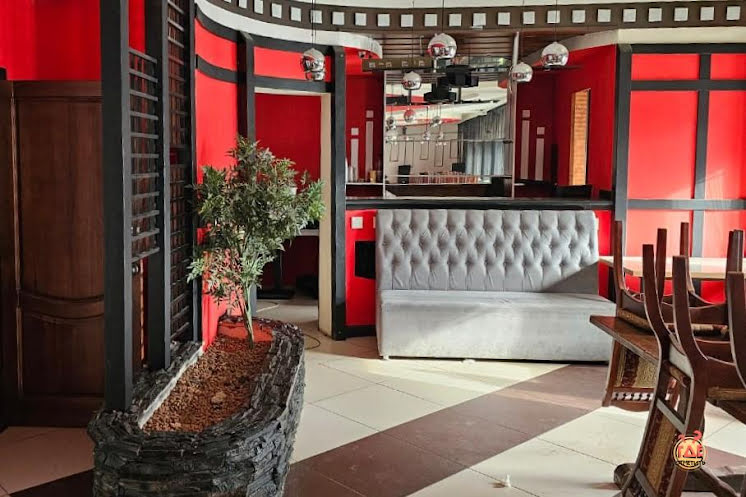 Основной зал в «У Шурика» фотография №4