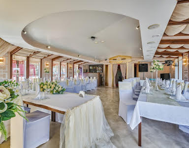  ресторан Джонка