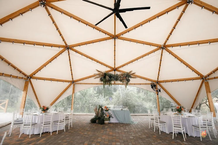 Большой шатер  в «Белый колодец» фотография №2