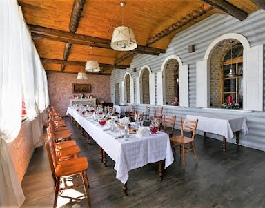  ресторан Серая Лошадь