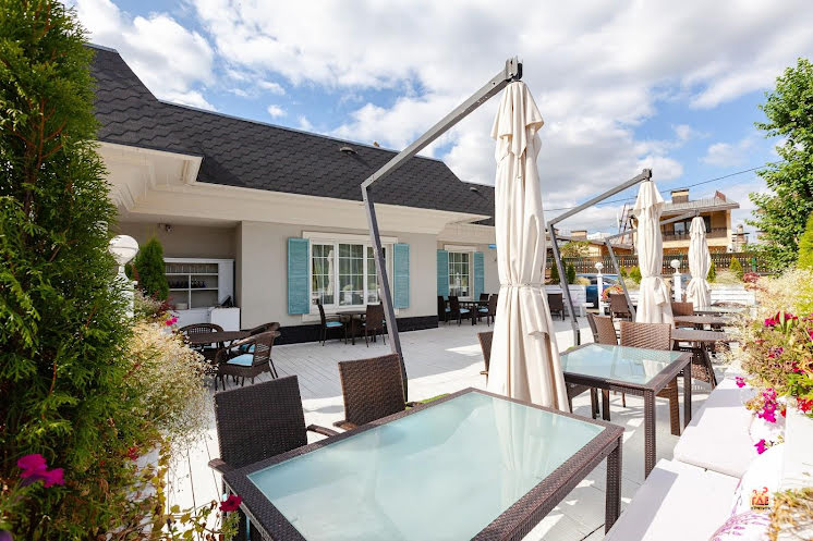 Веранда  в «Villaggio на Воронцовских прудах» фотография №5