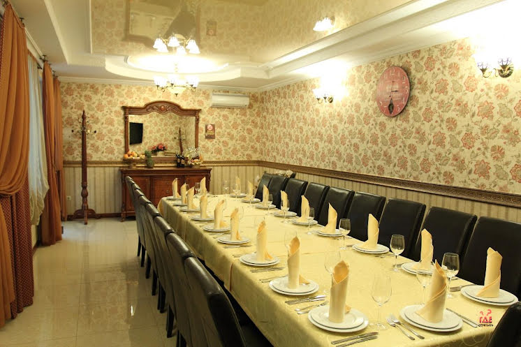 Банкетный зал на 20 персон в «Cowboy Marlboro» фотография №2