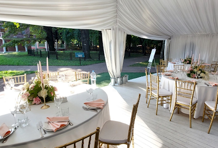 Шатёр за Голландским Домиком в Шатёр за Голландским Домиком