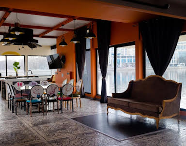  ресторан White Mare на Петроградской