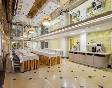  ресторан Белое дерево