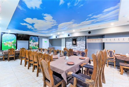 Малый зал  в Малый зал 