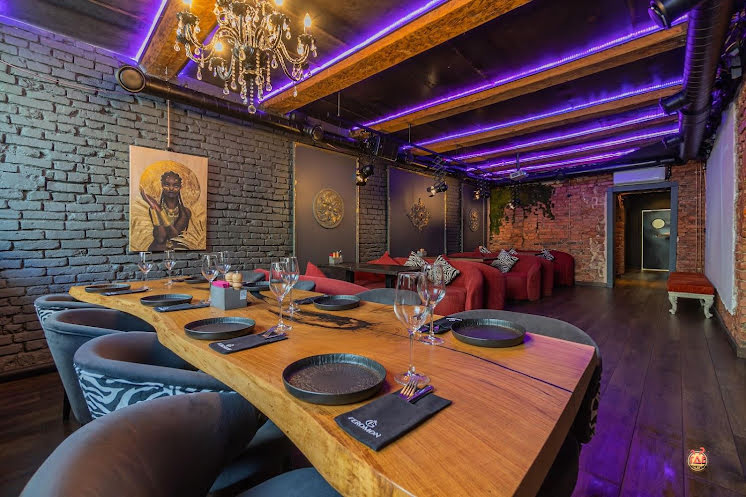 Основной зал в «Feromon Bolshaya Morskaya» фотография №4