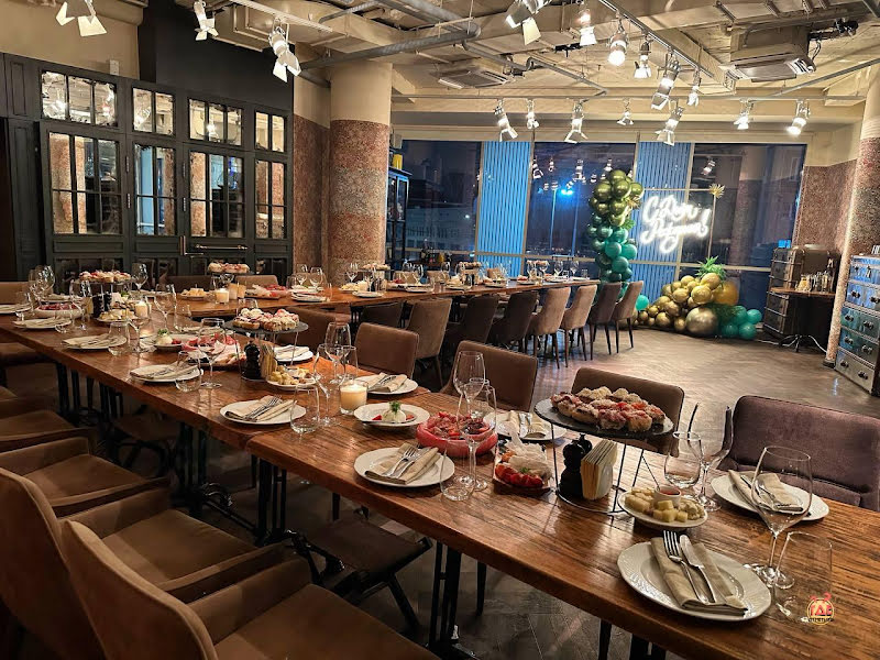 MITRICH STEAKHOUSE фотография №1