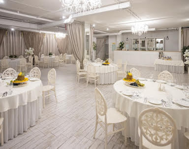  ресторан Суворов