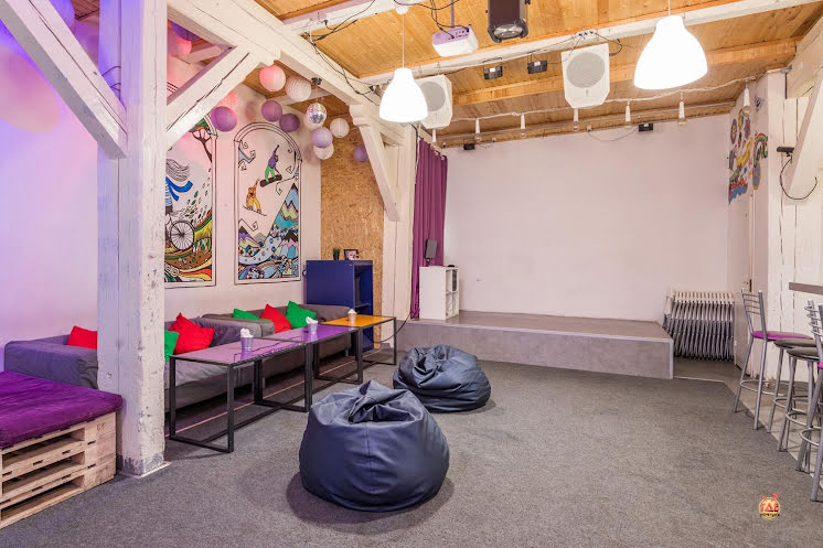 Основной зал в «COM.NATA на Лиговском» фотография №4