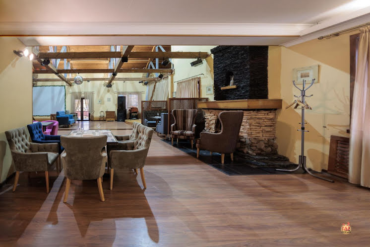 Большой зал в «Иверия» фотография №6