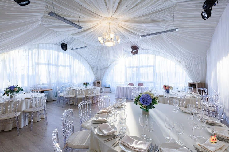 Панорамный шатер в «Villa Arcobaleno» фотография №10