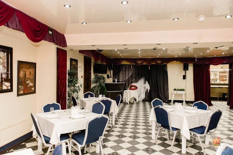 Нижний зал в «Арт Контраст» фотография №7