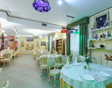  ресторан Петровский дворик