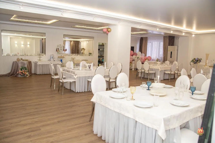 Зал на 50 человек в «Алексис» фотография №14