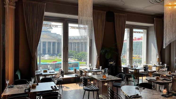 Основной зал в «Osoba gastronomic panorama» фотография №2