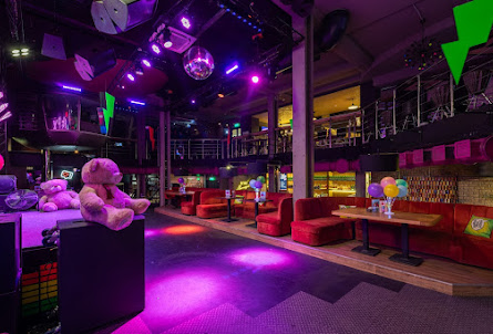 Основной зал в Караоке зал