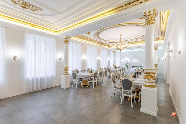 Основной зал в «Алания» фотография №12