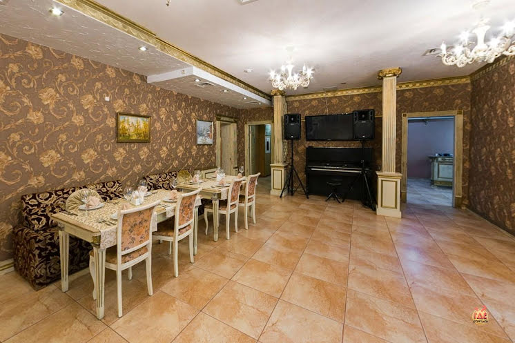 Основной зал в «Баринъ» фотография №10