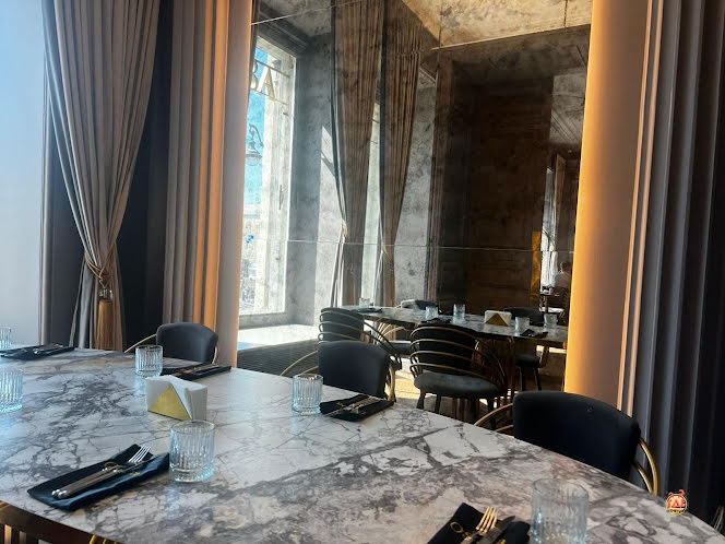 VIP зал в «Osoba gastronomic panorama» фотография №2