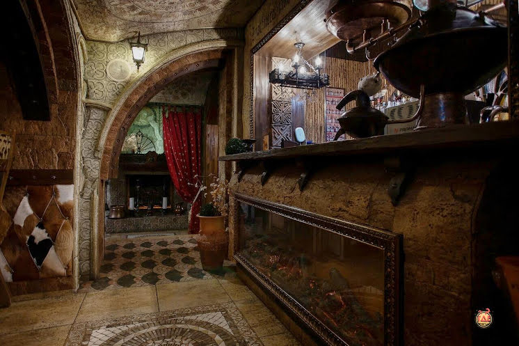 Основной зал в «ПАПАХА» фотография №8