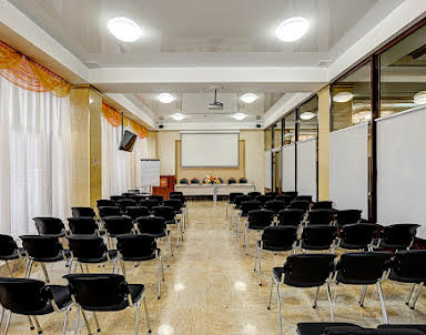  ресторан Ресторан отеля «Тверь»