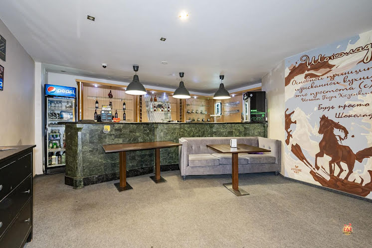 Основной зал в «Шоколад» фотография №12