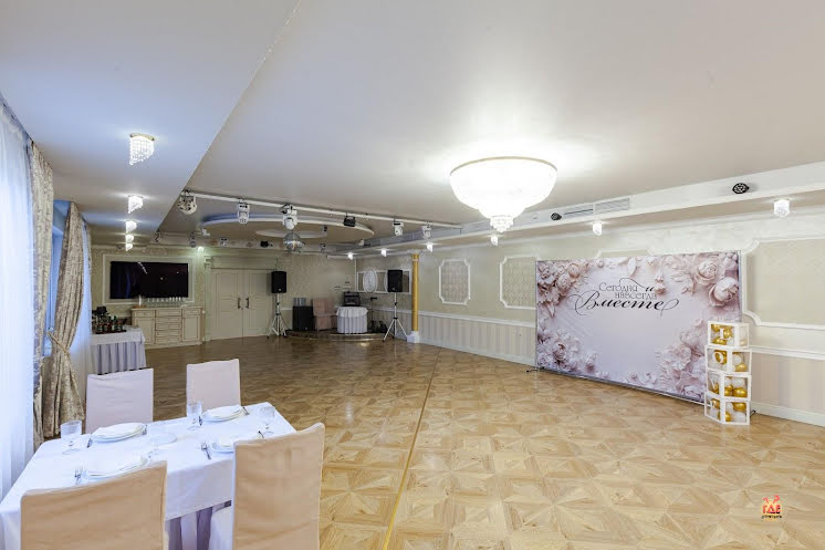 Большой зал в «Гранд Фэмили» фотография №9